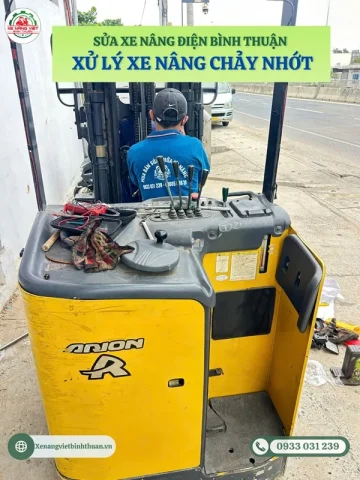xu ly xe nang chay nhot